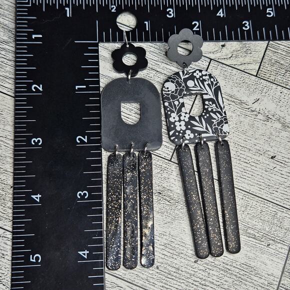 Spooky Cottagegore Halloween Long Dangle Earrings Witchy Whimsygoth Handmade - Picture 3 of 4